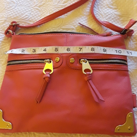 Hot pink crossbody - Picture 6 of 7
